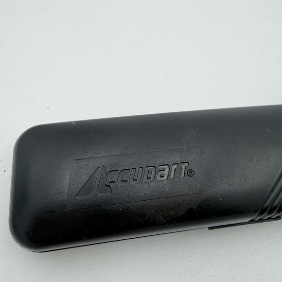 VTG Accudart Steel Tip Darts Set w Case & Flights Set of 2 + Halex Impact Brass - Picture 6 of 11